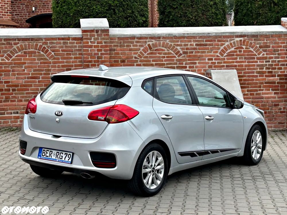 Kia Ceed 1.4 S - 12