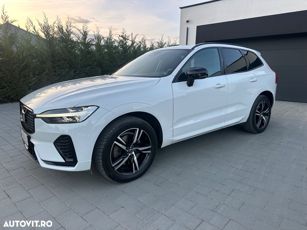 Volvo XC 60 B4 MHEV AWD R-Design - 1