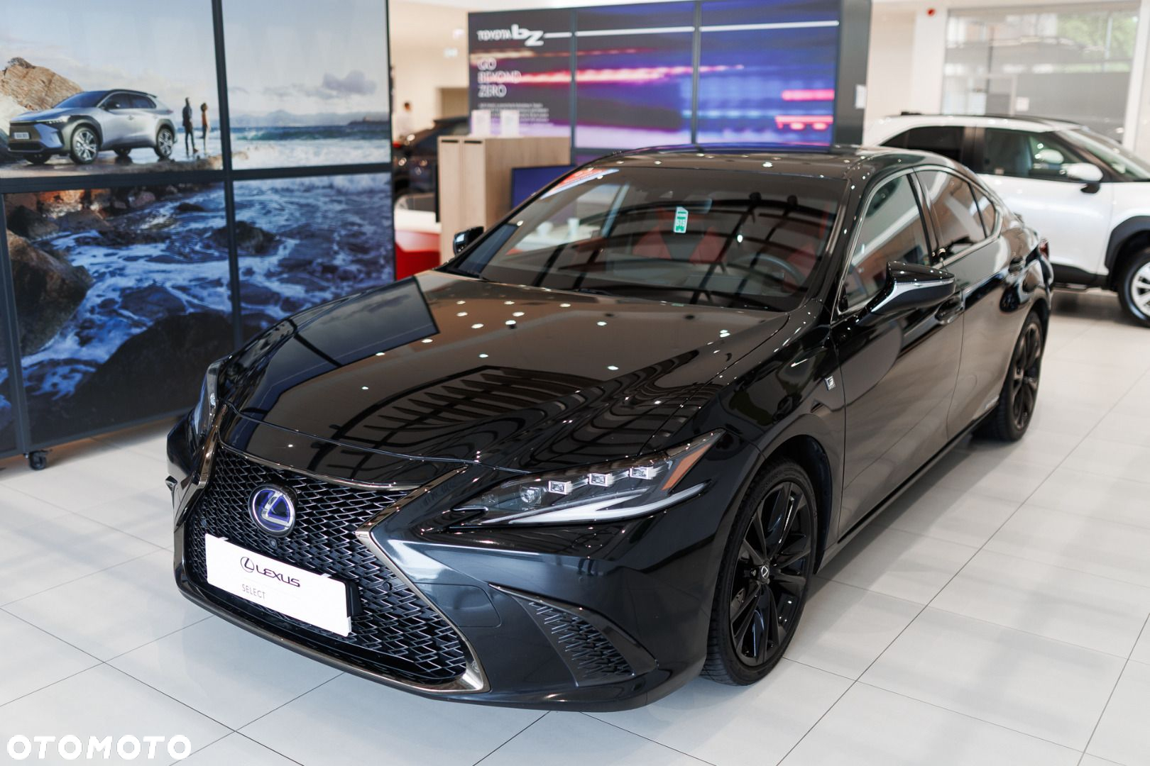 Lexus ES - 5