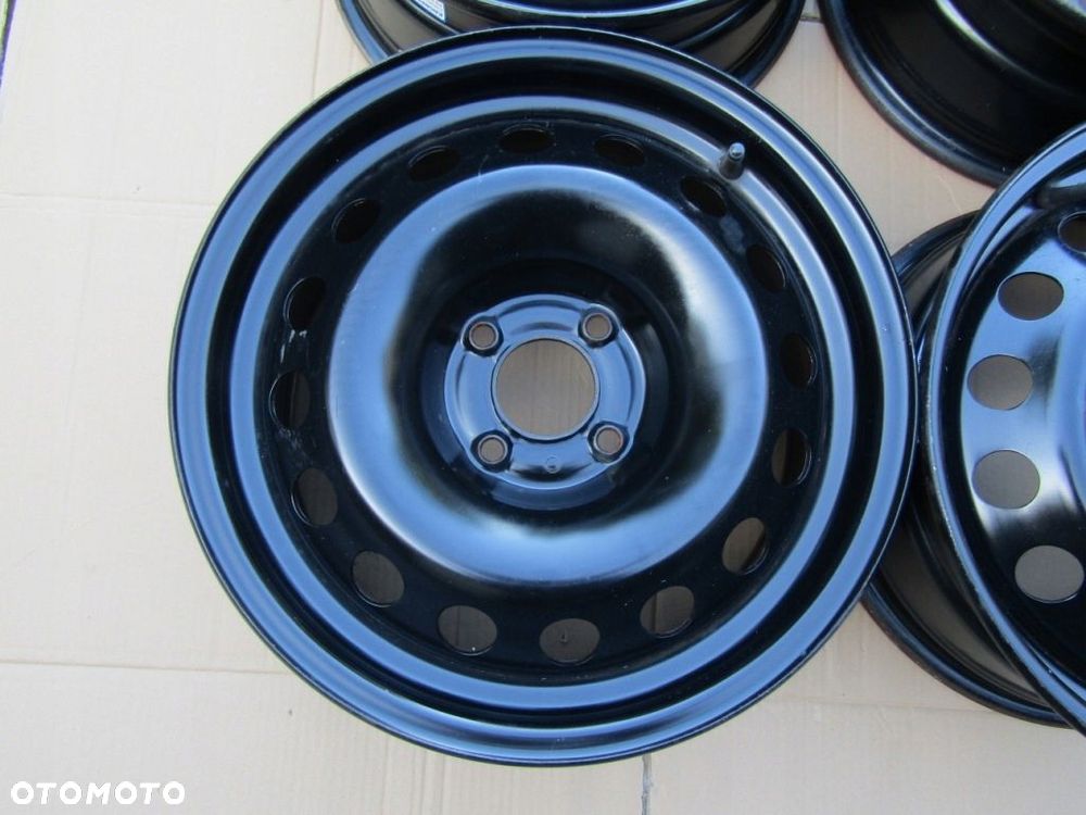 4x Felgi Stalowe 16 Peugeot 307 308 Partner II Citroen DS3 C4 C5 Berlingo II 6,5 j 4x108 ET26 piasta 65,1 mm - 8