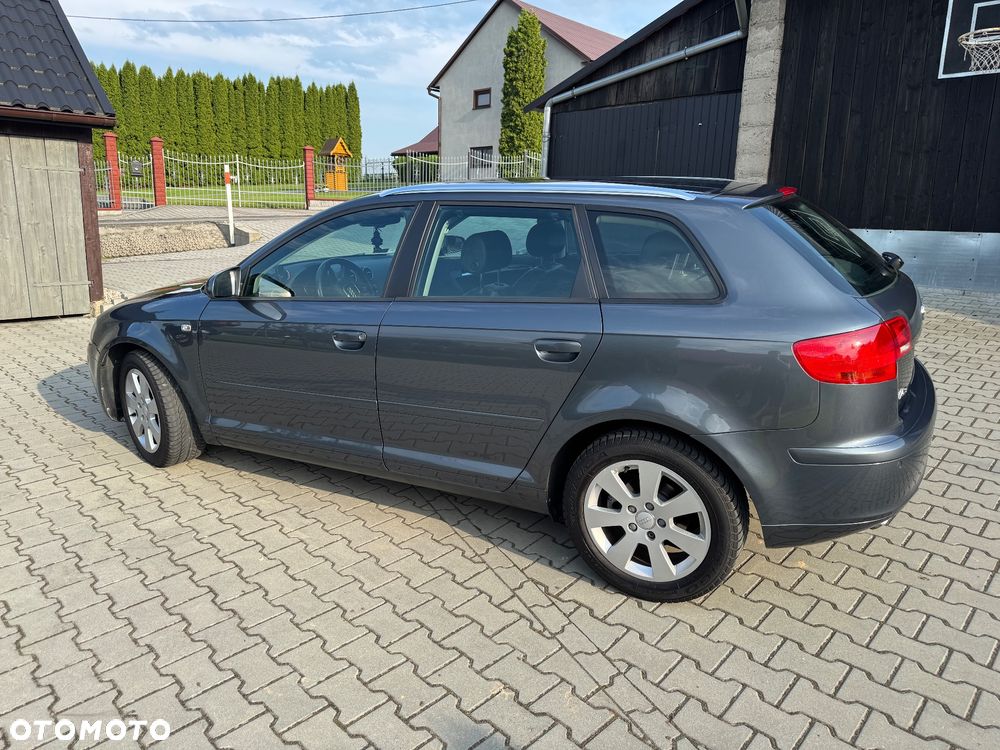 Audi A3 Sportback 1.9 TDI Ambiente - 5