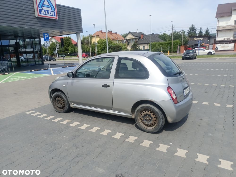 Nissan Micra - 2