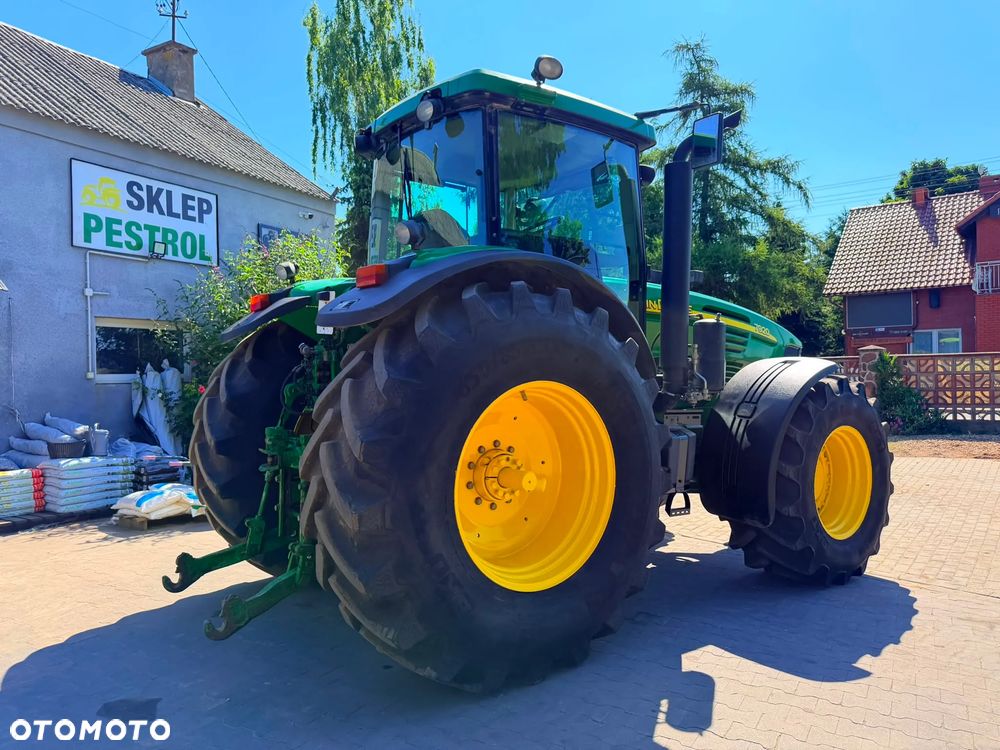 John Deere 7920 - 16