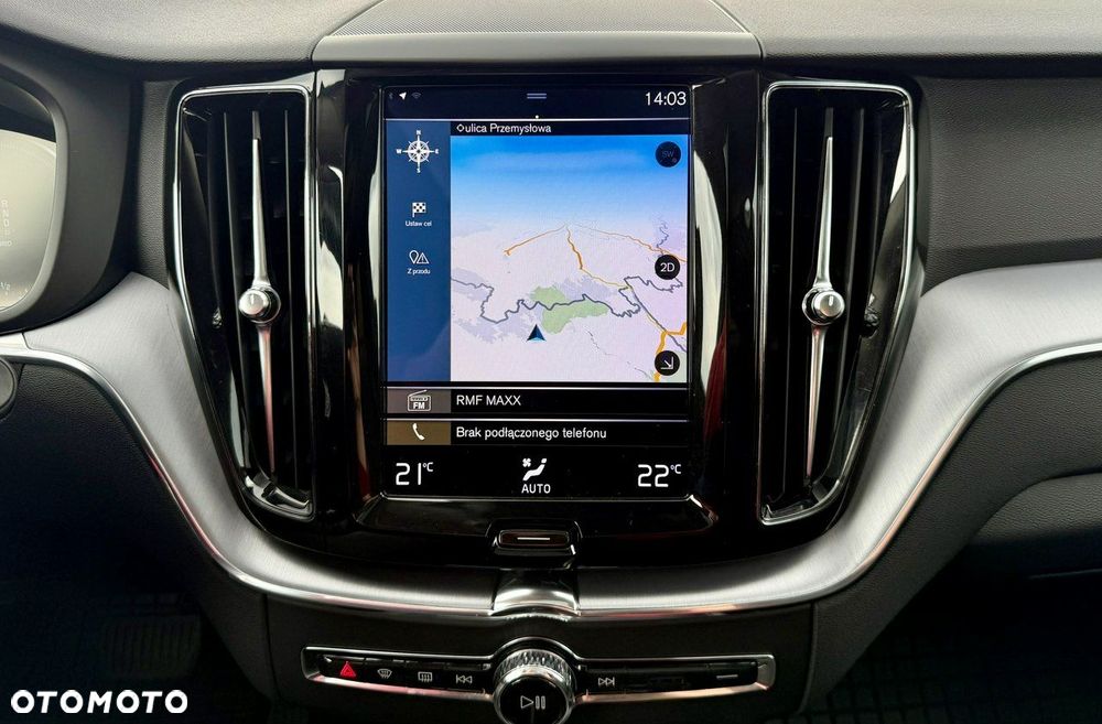 Volvo XC 60 T6 AWD Recharge Geartronic Inscription - 24