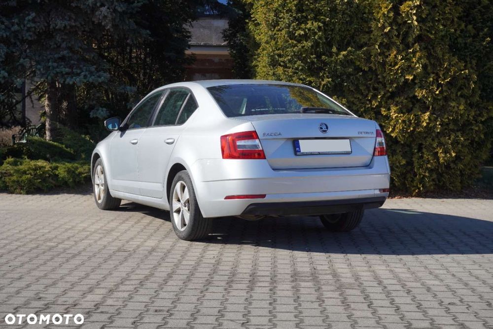 Skoda Octavia - 7