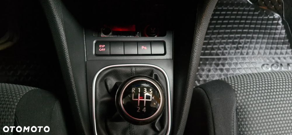 Volkswagen Golf VI 1.6 Highline - 23
