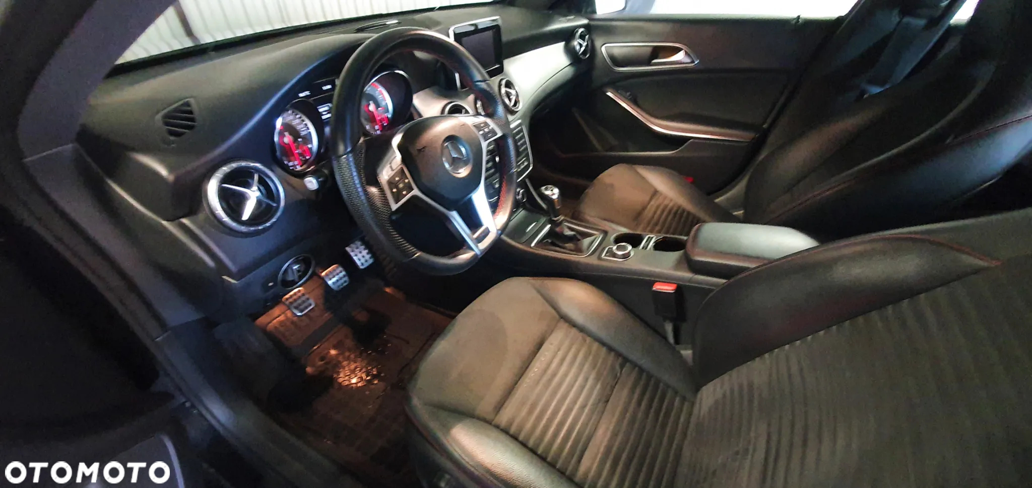 Mercedes-Benz CLA 200 - 10
