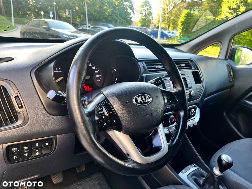 Kia Rio 1.2 Dream-Team Edition - 22