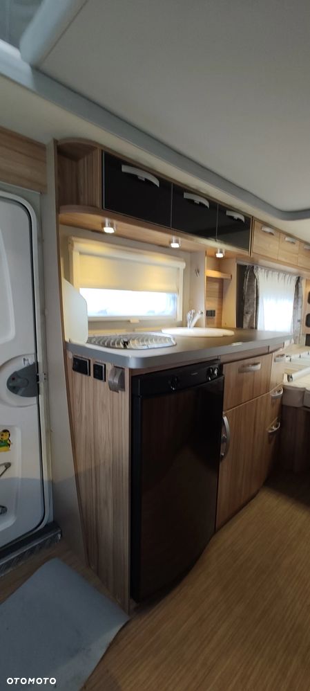 Hymer-Eriba Mover 6 osobowa - 13