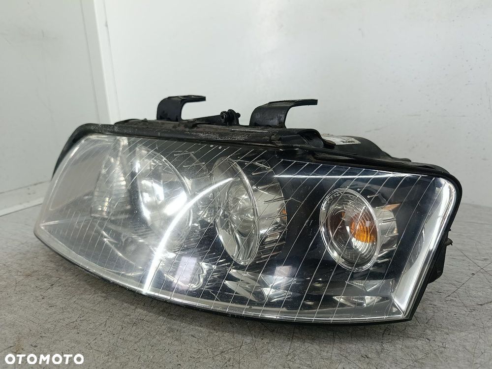 LAMPA PRZÓD LEWA XENON AUDI A4 B6 8E0941003S  8E0990007S - 7