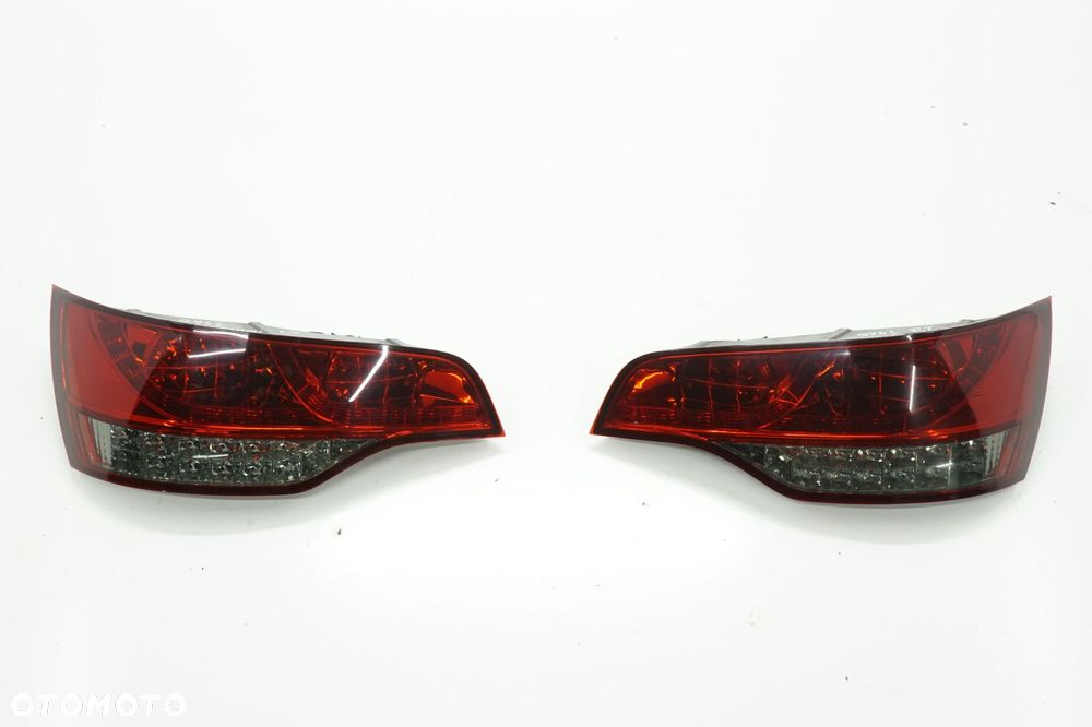 AUDI Q7 4L 07R LAMPY TYLNE TYŁ LED KOMPLET ZAMIENNIK