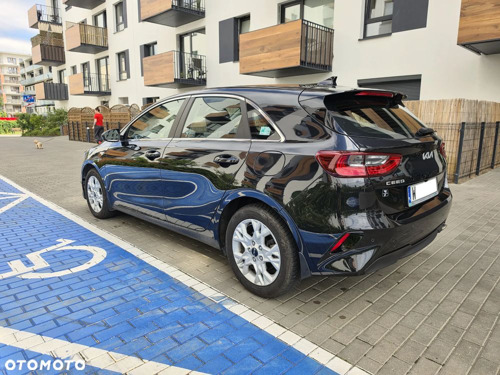 Kia Ceed 1.5 T-GDI M - 12