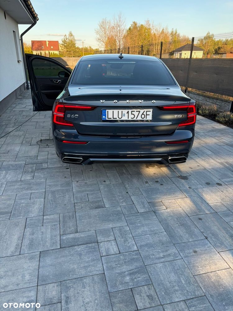 Volvo S60 - 3