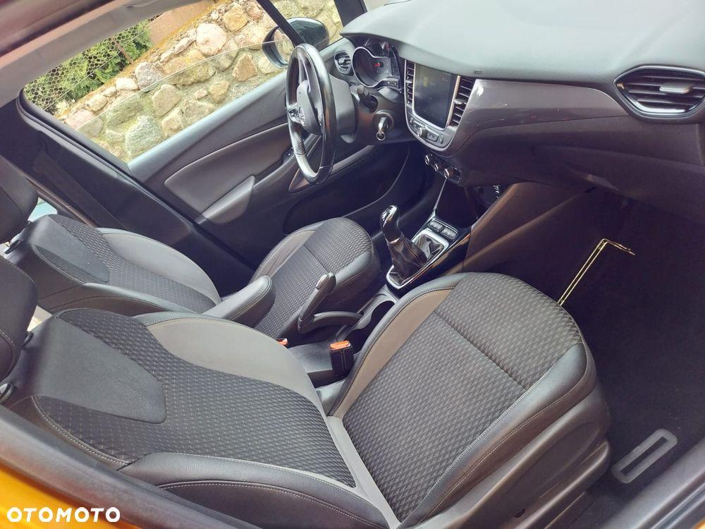 Opel Crossland X - 24
