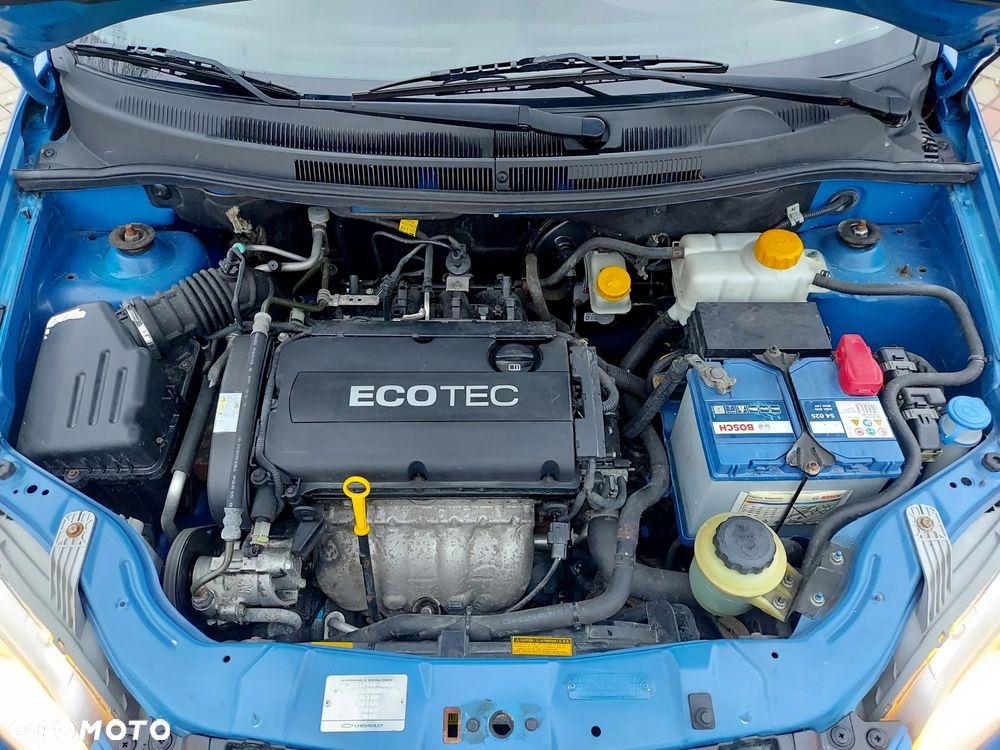 Chevrolet Aveo 1.4 16V LS - 25