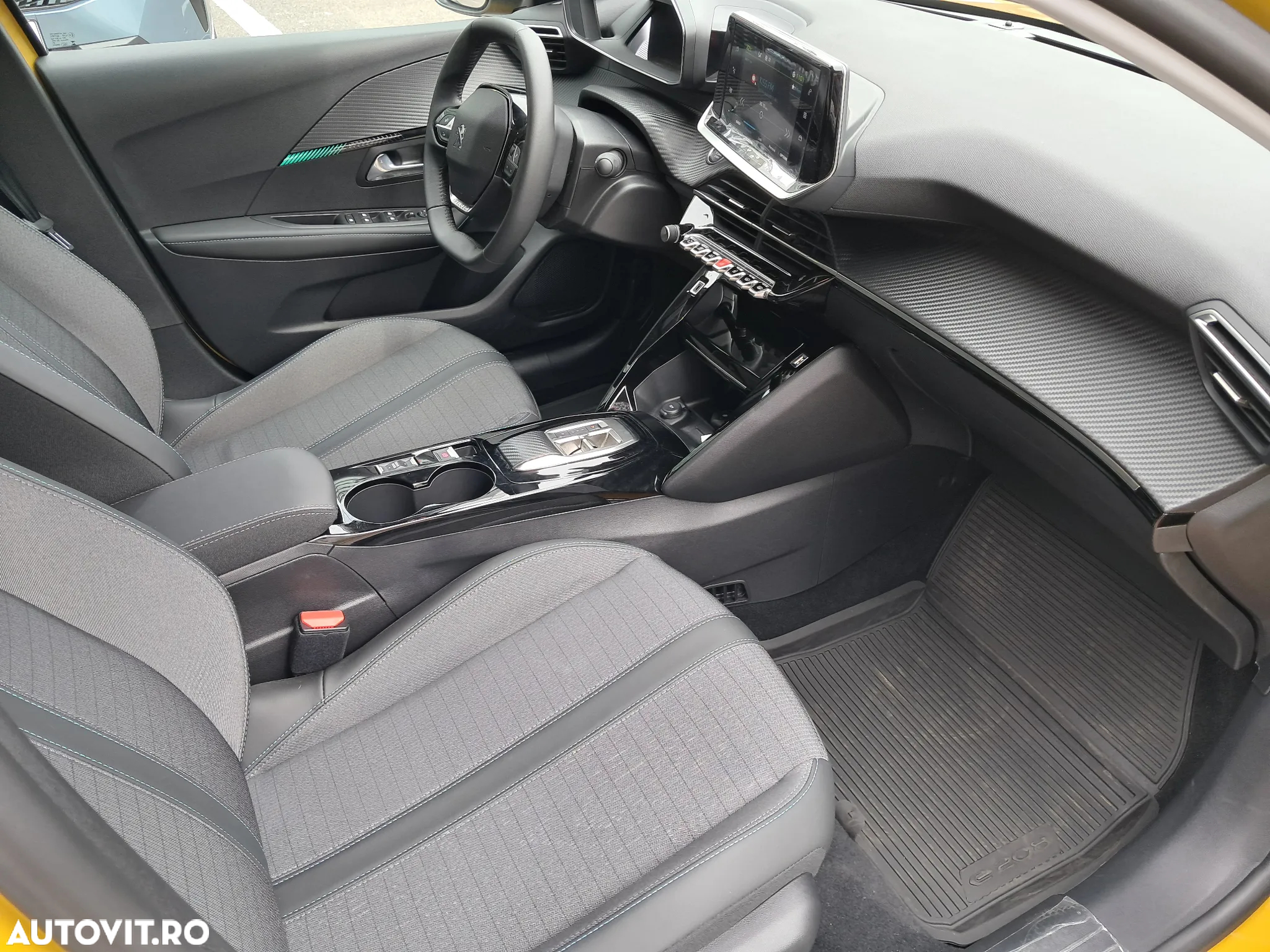 Peugeot 208 e-208 Allure Pack - 24