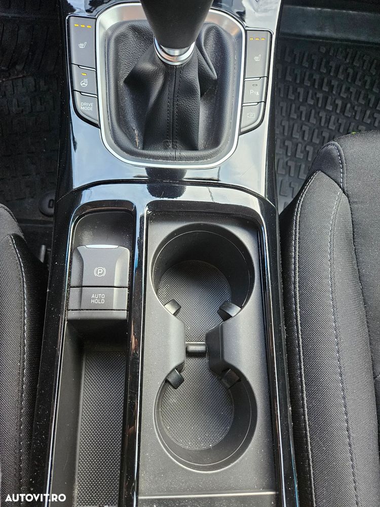 Hyundai i30 1.5 T-GDI 140CP M/T MHEV Highway - 18