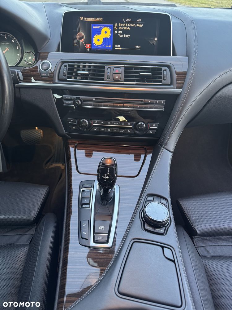 BMW Seria 6 640i xDrive Edycja M Sport - 36