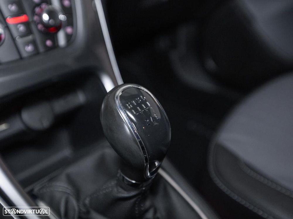 Opel Astra Sports Tourer - 18