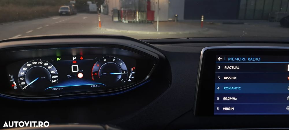 Peugeot 3008 1.6 BlueHDI S&S EAT6 Active - 10