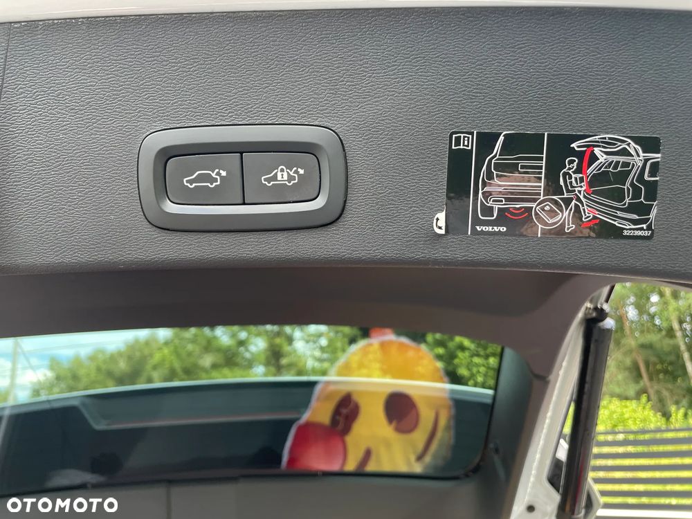 Volvo XC 40 D3 SCR AWD Inscription - 8