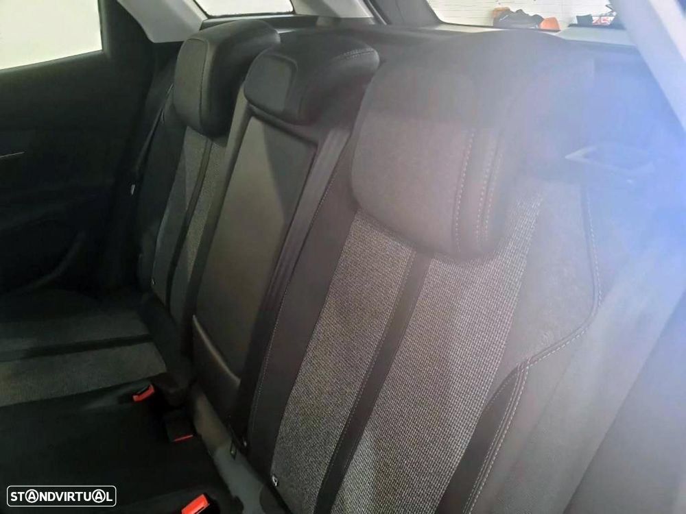 Peugeot 3008 1.5 BlueHDi Allure - 9