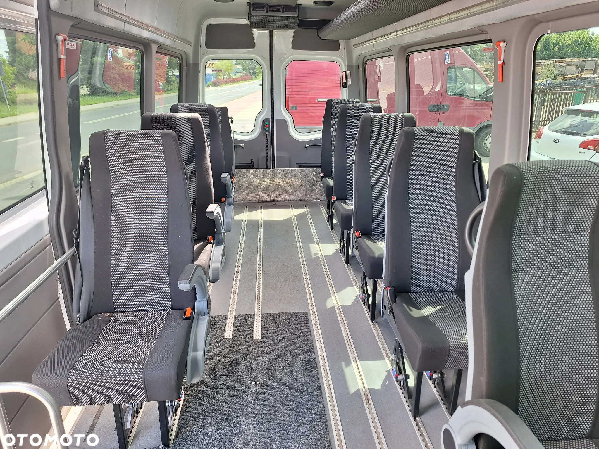 Mercedes-Benz Sprinter 316 - 10