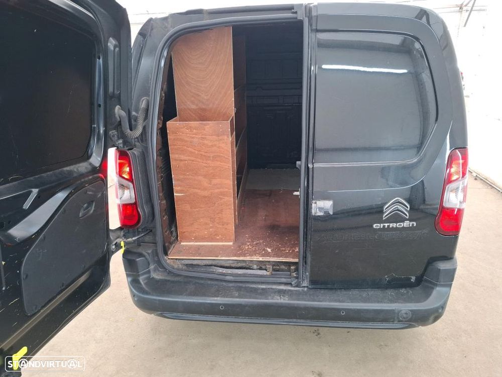 Citroën Citroën BERLINGO CX.AUT. 8V. 3 LUGARES C/GPS 130 CV - 5