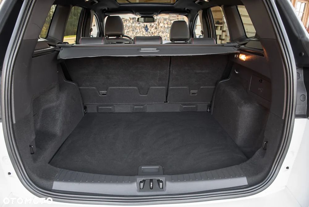 Ford Kuga 2.0 TDCi AWD ST-Line - 32