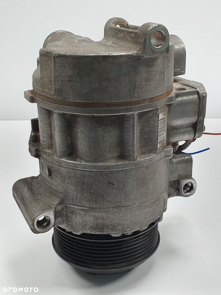 SPRĘŻARKA KLIMATYZACJI MERCEDES W212 3.0 CDI V6 - 4