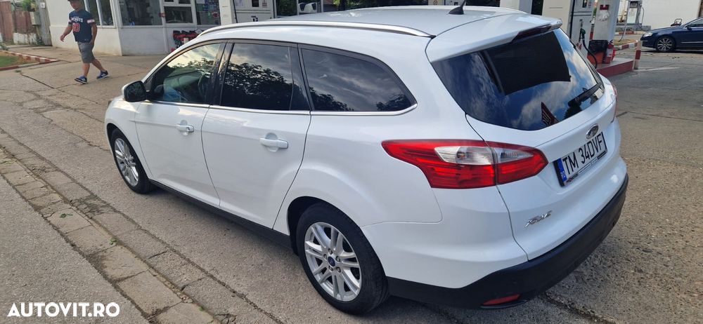 Ford Focus 1.6 TDCI DPF Titanium - 2