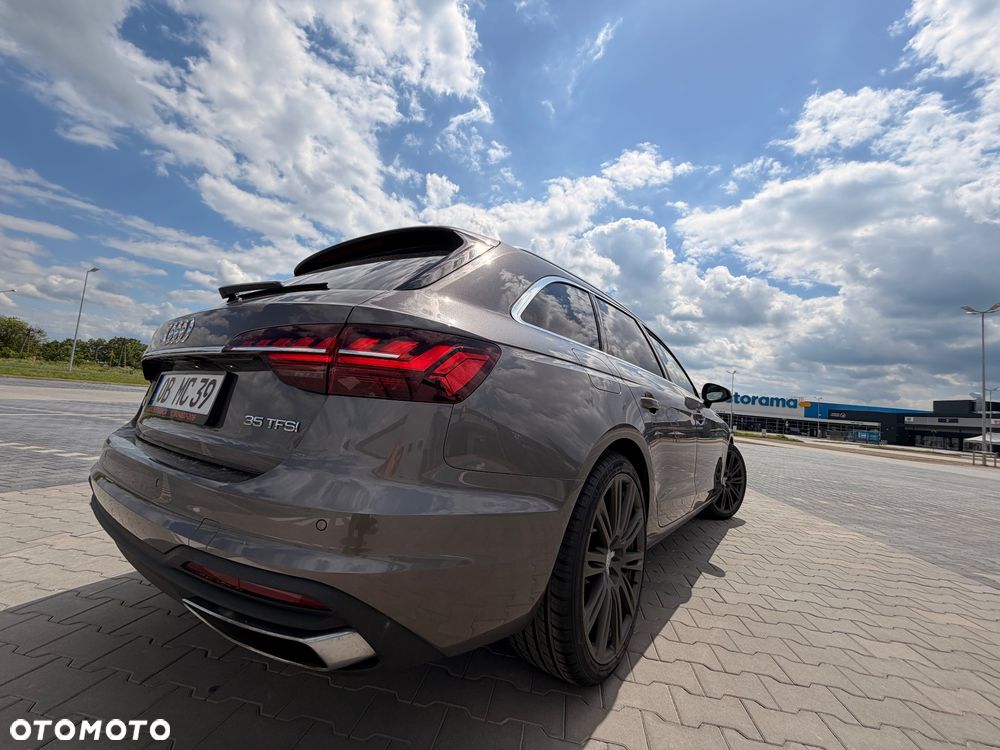 Audi A4 Avant 40 TFSI S tronic S line - 4