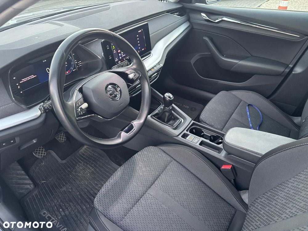 Skoda Octavia 1.5 TSI ACT Style - 5