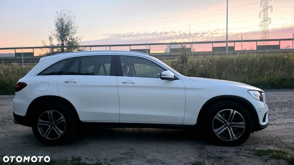 Mercedes-Benz Glc 2017 photo 5