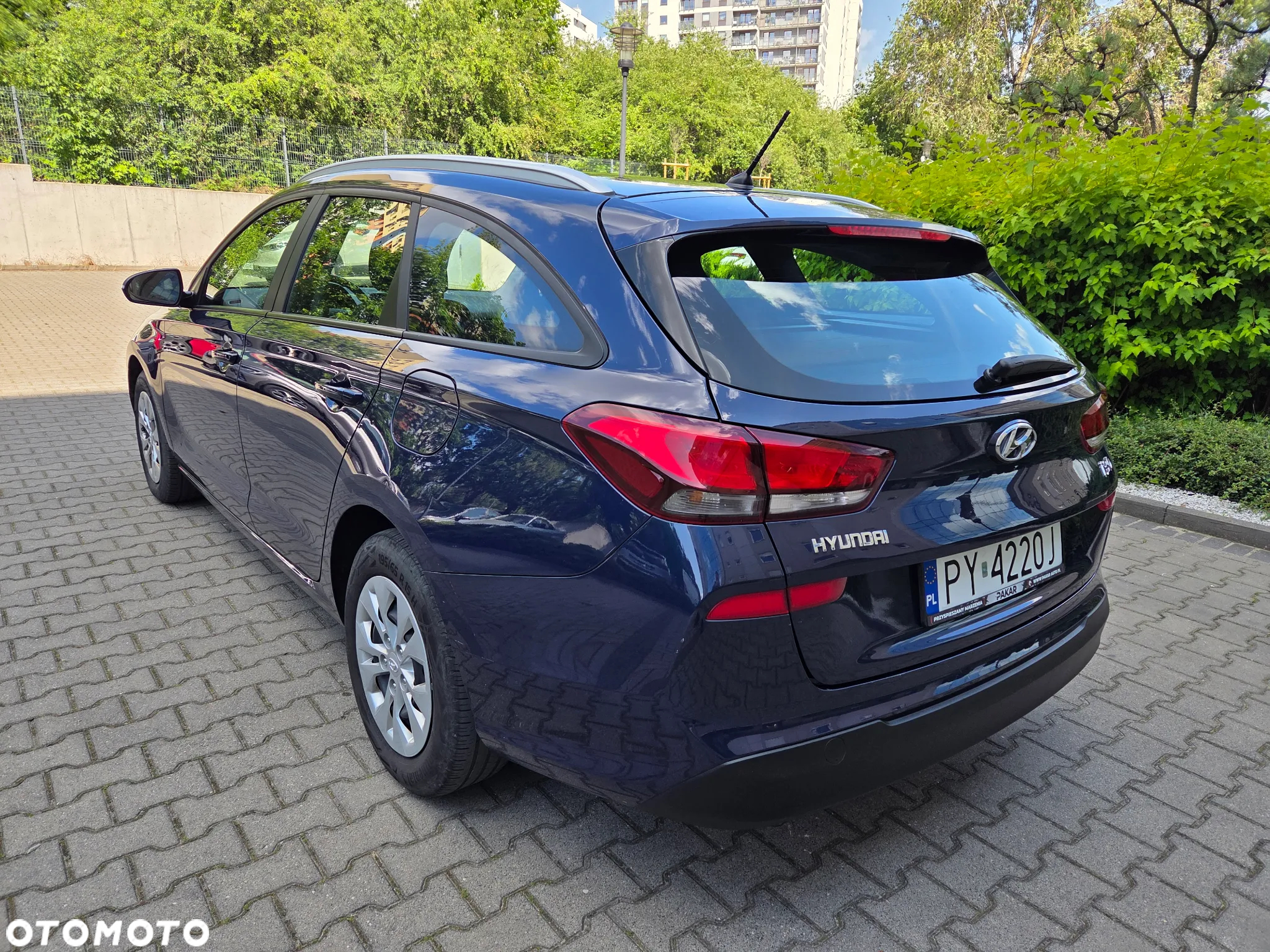 Hyundai i30 Kombi 1.6 CRDI Select - 4