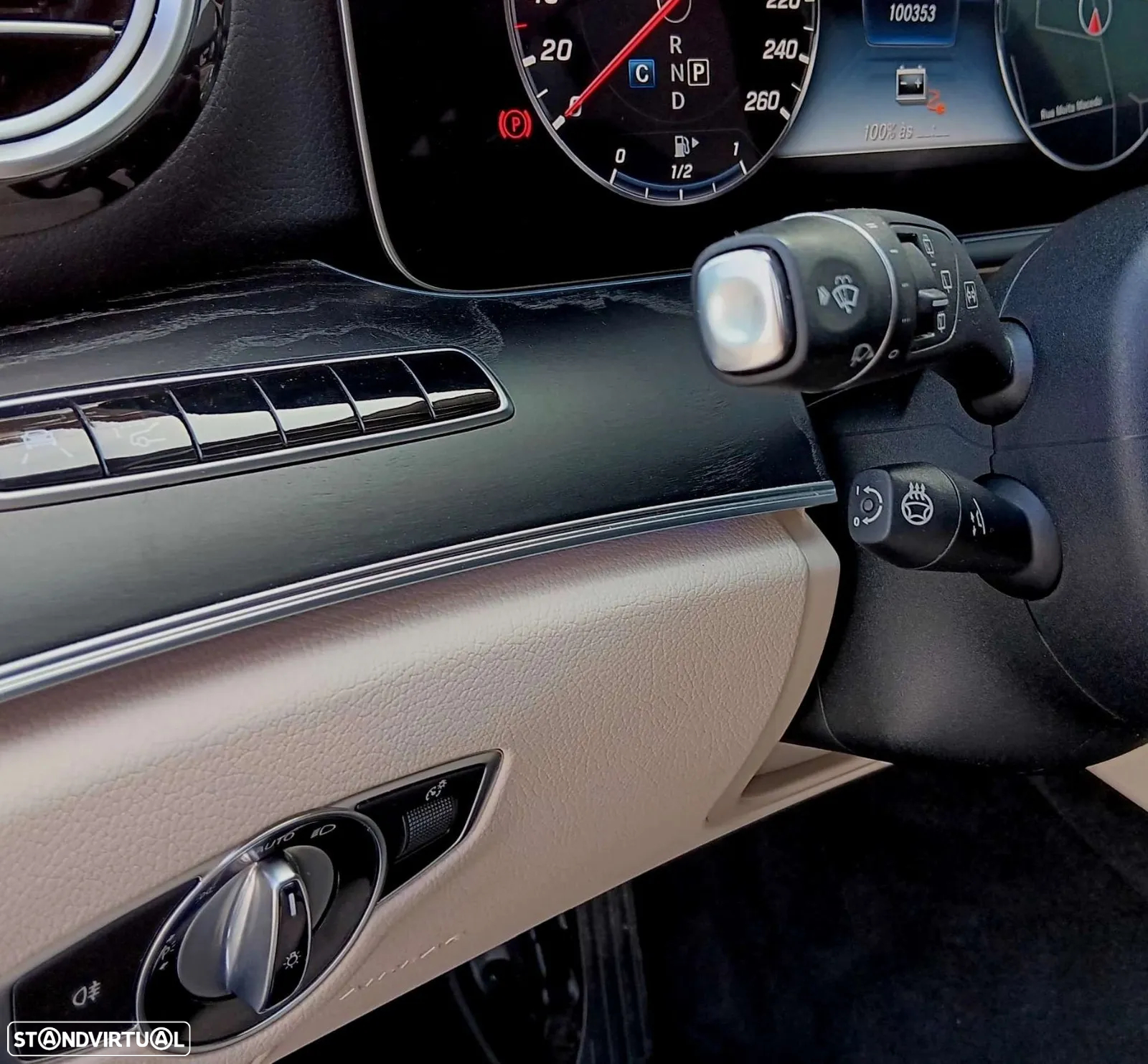 Mercedes-Benz E 300 de Avantgarde - 19