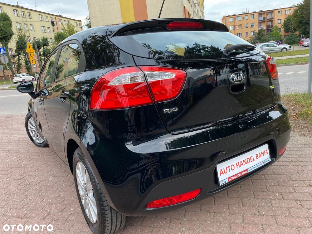 Kia Rio 1.2 Business Line - 13