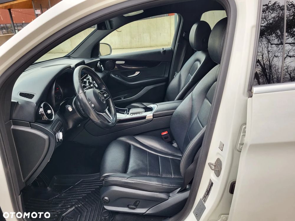 Mercedes-Benz GLC 220 d - 24