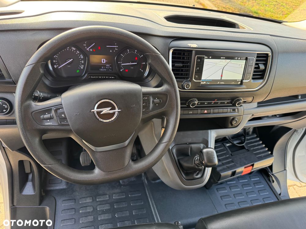 Opel Vivaro - 20