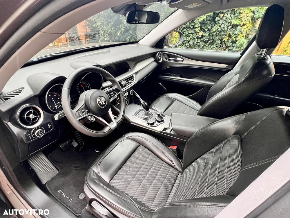 Alfa Romeo Stelvio 2.2 Diesel 16V AT8 Super - 10