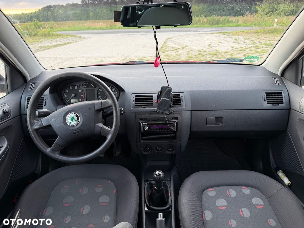 Skoda Fabia 1.2 HTP Classic - 19