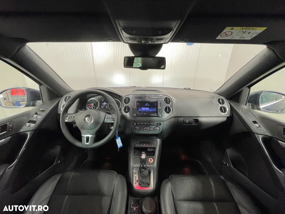 Volkswagen Tiguan 2.0 TDI SCR 4MOTION BlueMotion Technology DSG Sport & Style - 9