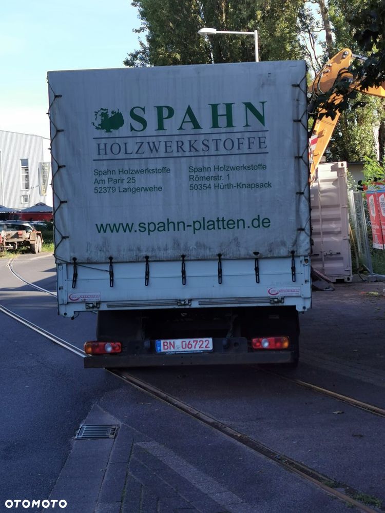 Mitsubishi Fuso Canter - 5