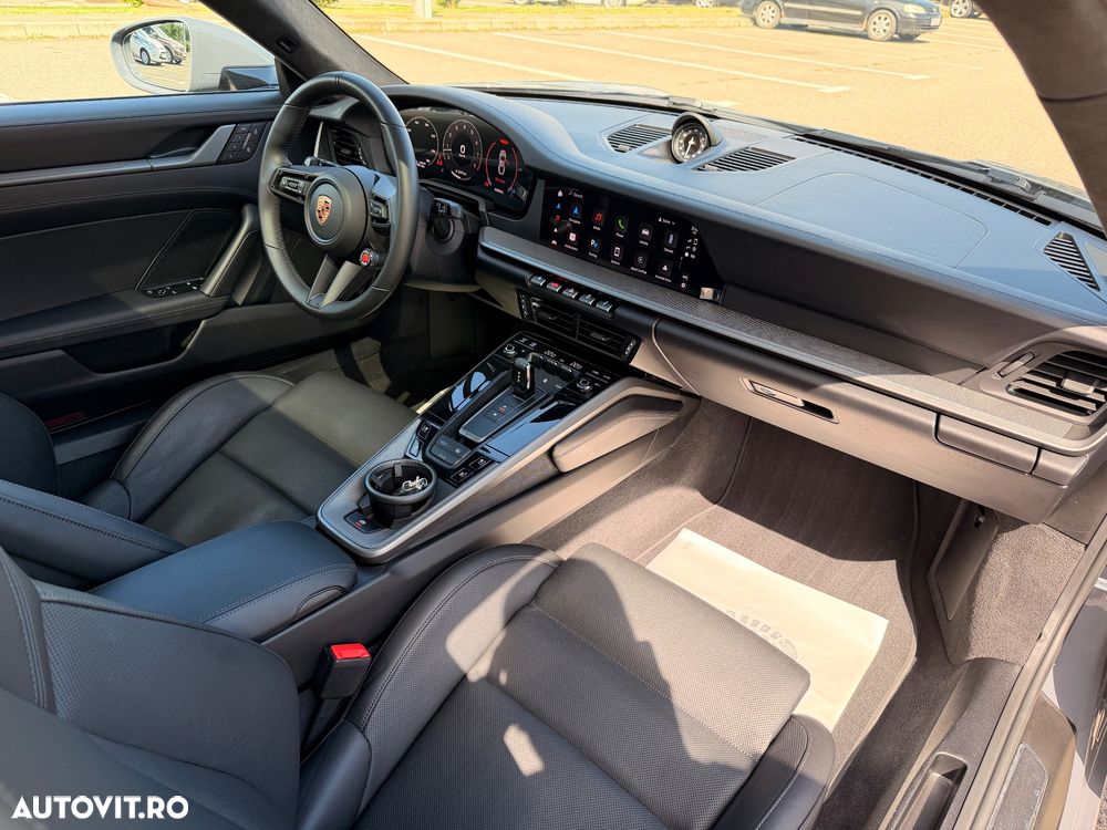 Porsche 911 Carrera S PDK - 8