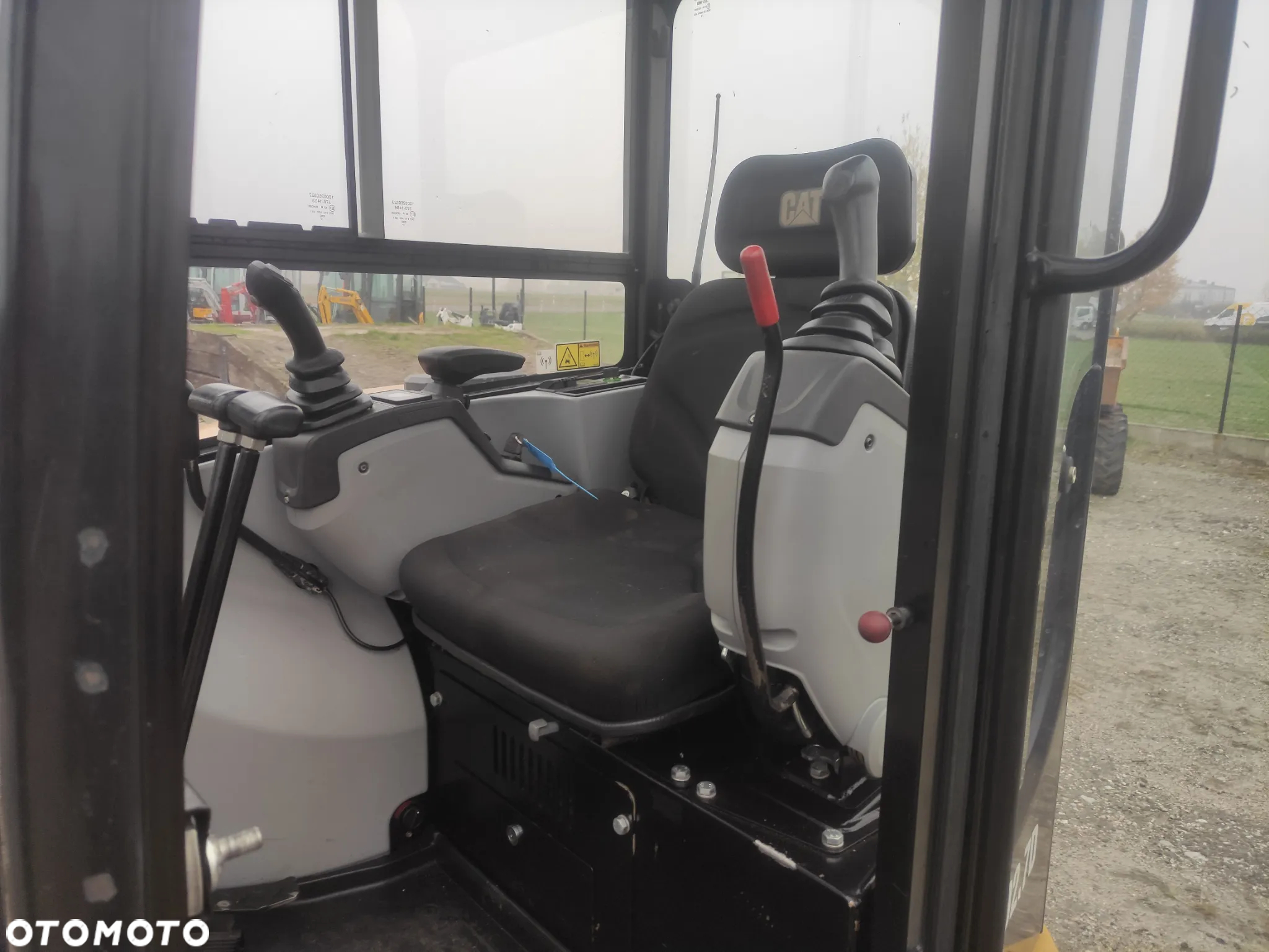 Caterpillar 301.6  2022r 302.7 cr - 23