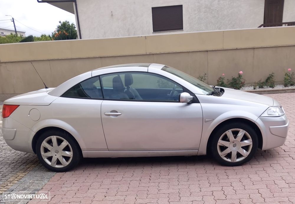 Renault Mégane CC 1.5 dCi Privilège - 4