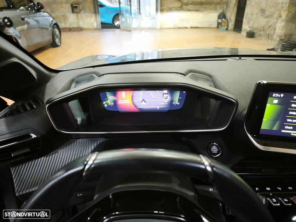Peugeot 208 PureTech 100 GT - 51