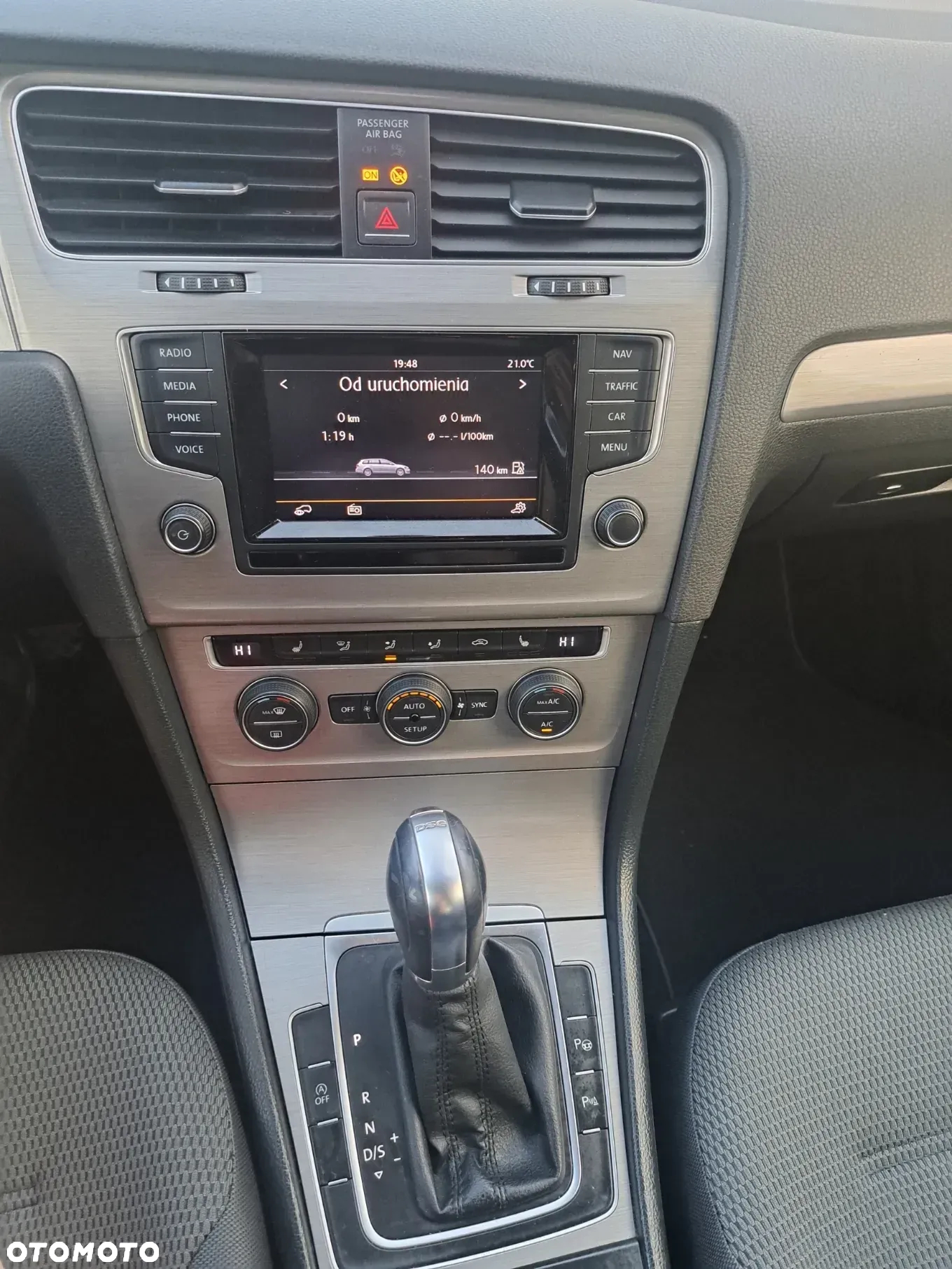 Volkswagen Golf VII 2.0 TDI BMT Highline DSG - 18