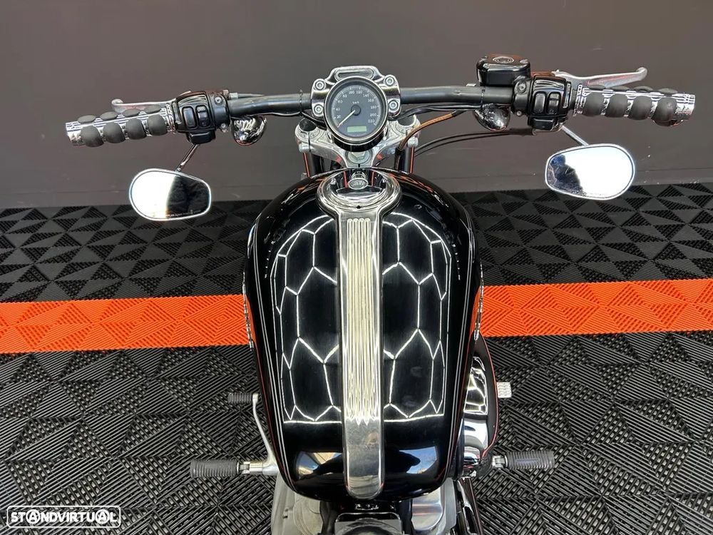 Harley-Davidson 883 Sportster - 9