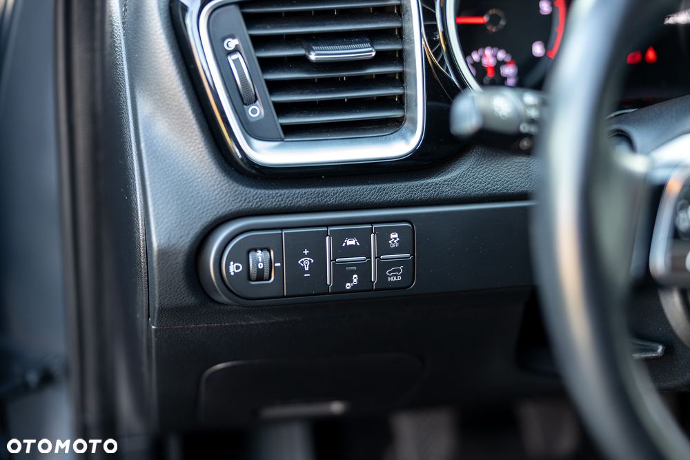 Kia Ceed 1.6 CRDi Platinum Edition - 26
